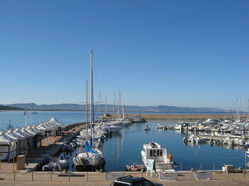 Aparthotel Isola Rossa Appartamenti Paduledda